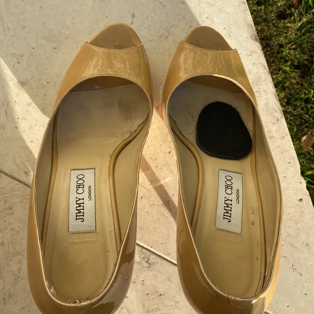 Jimmy Choo patent leather heels - Picture 3 of 9